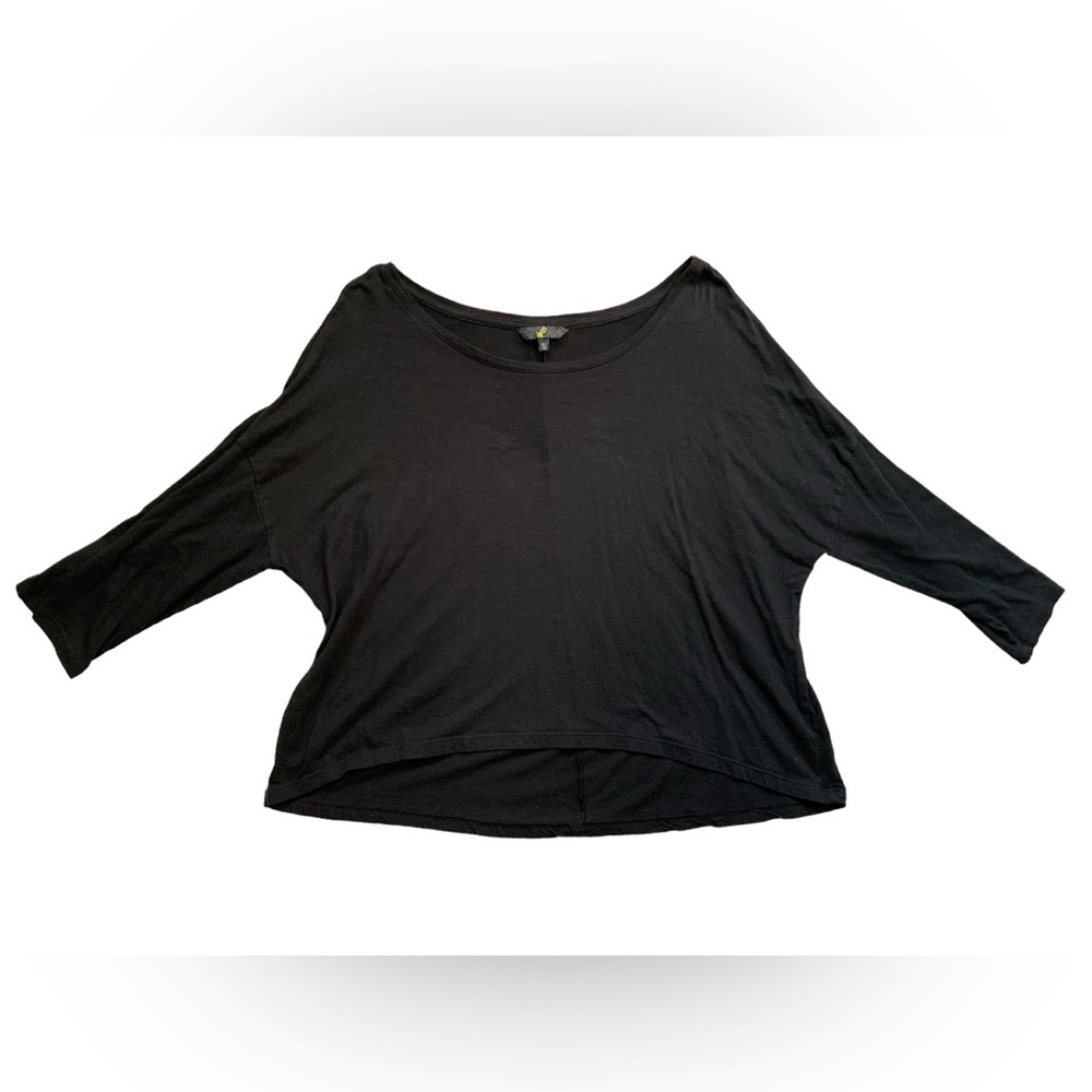 G:21 Crop Off-Shoulder Tee